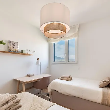 Apartment Sky Urban Tower Malaga